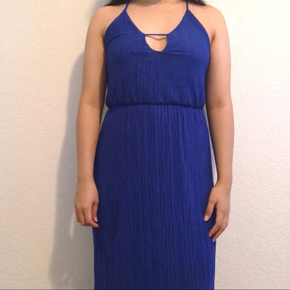 ✨Royal Blue Maxi keyhole dress ribbed